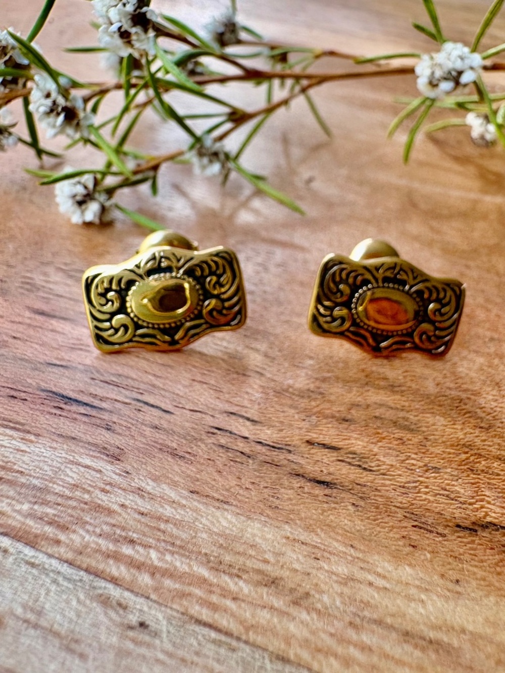 Buckle Stud Earrings 18K Gold PVD Stainless Steel